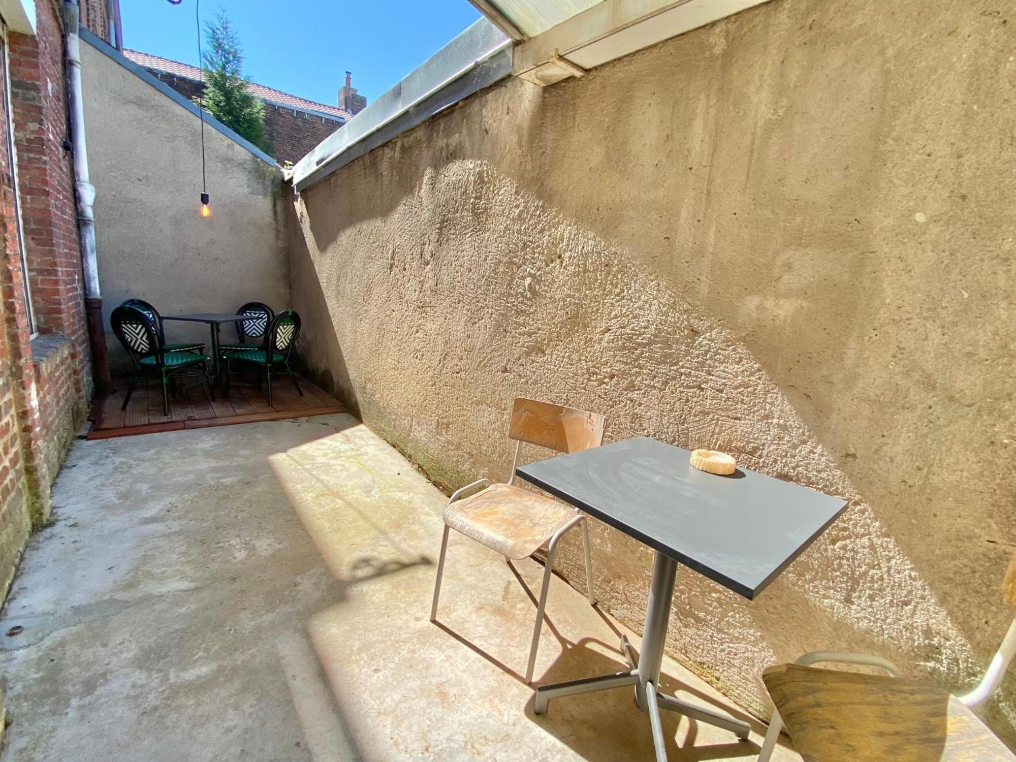 Oasis Urbaine - Spacieux Et Calme Avec Patio Lille